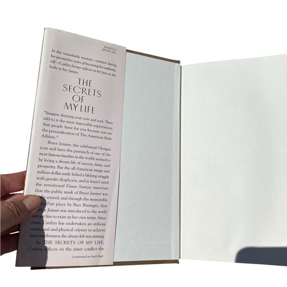 The Secrets of My Life memoir Book by caitlin jenner hard back cover - Picture 3 of 5